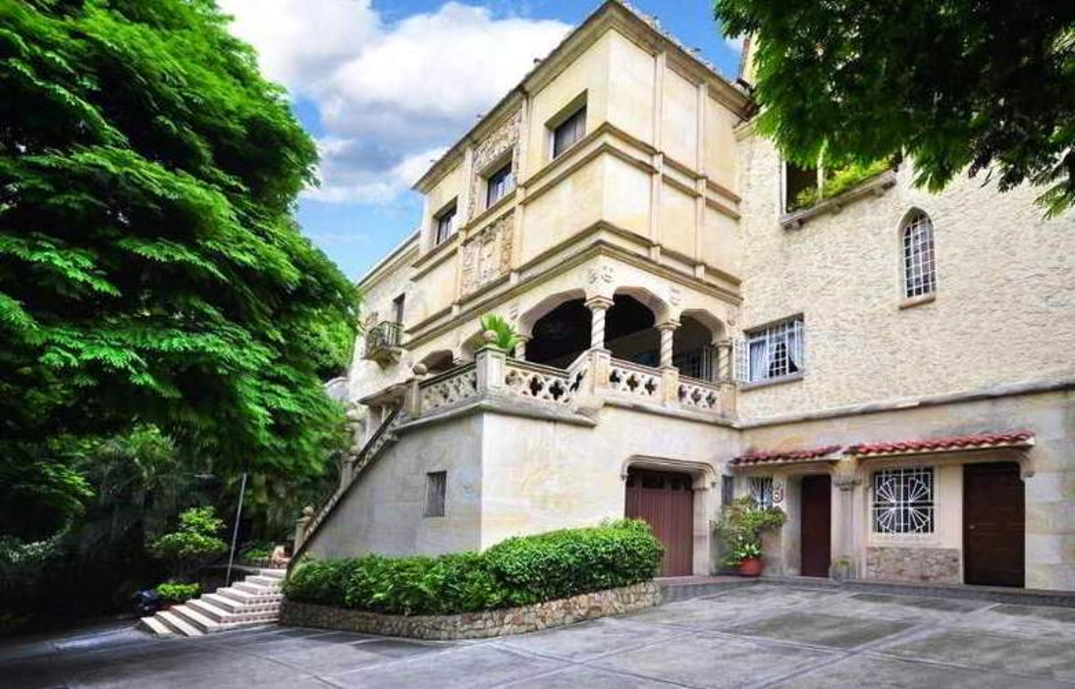 Stein Colonial